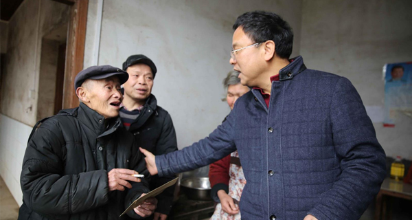 歲末年關(guān)送真情，扶貧慰問暖人心！